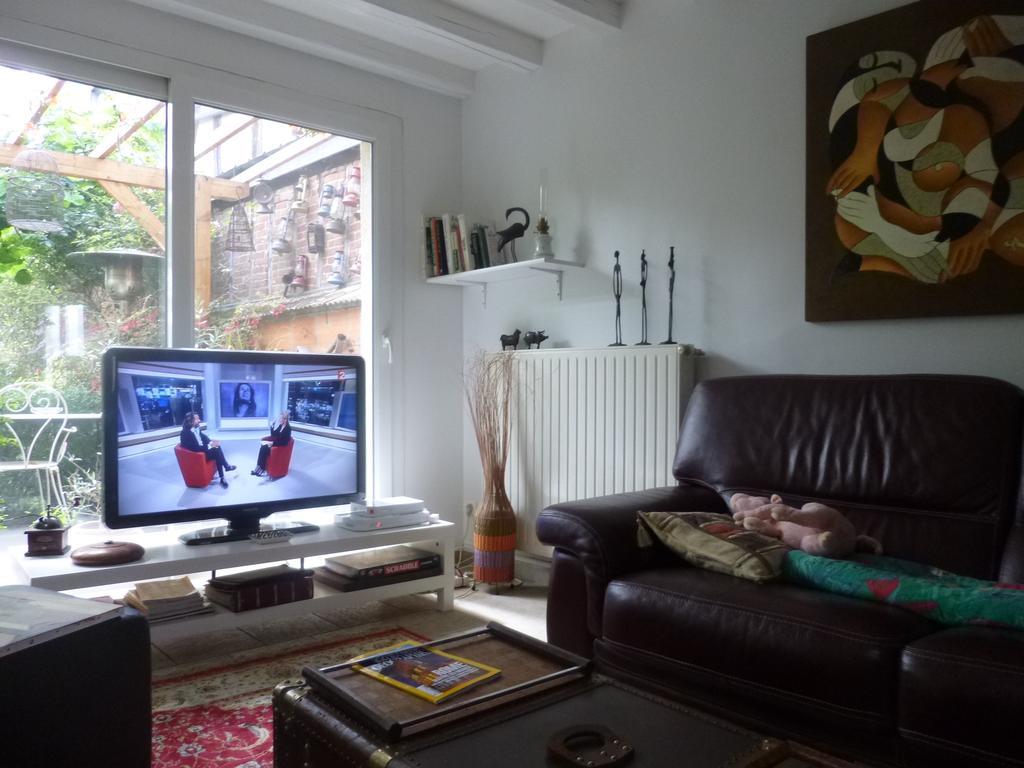 Chambre D'Hotes Rue Des Fougeres Bed & Breakfast ลูวิเยร์ ภายนอก รูปภาพ